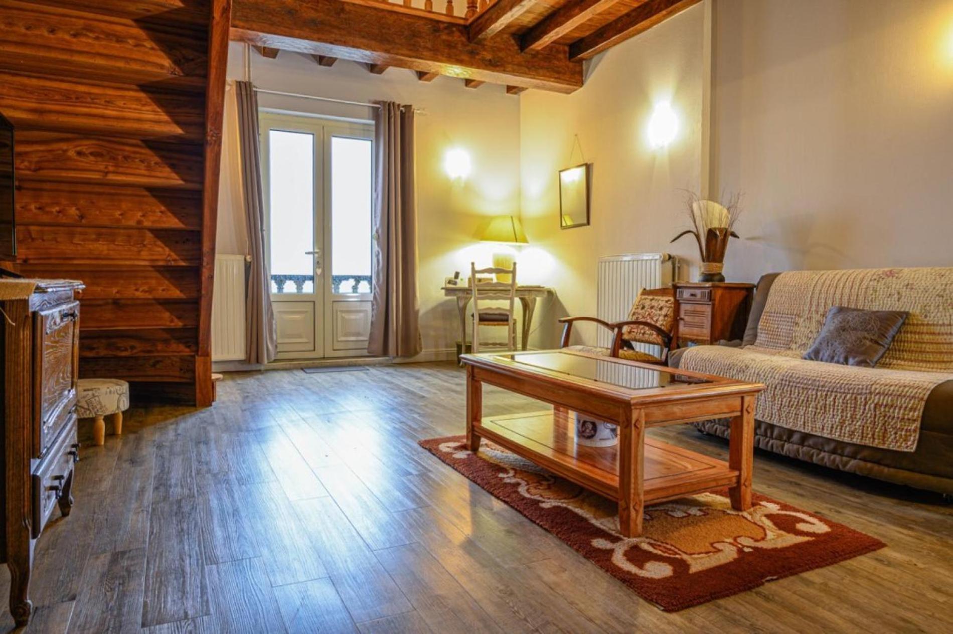 Logis Hotel-restaurant Les Collines 59 Route Des Cretes 3* Cublac