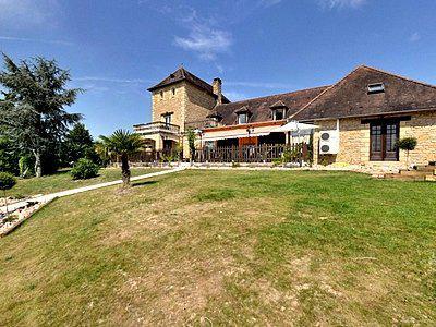 Logis Hotel-restaurant Les Collines 59 Route Des Cretes Hotel Cublac