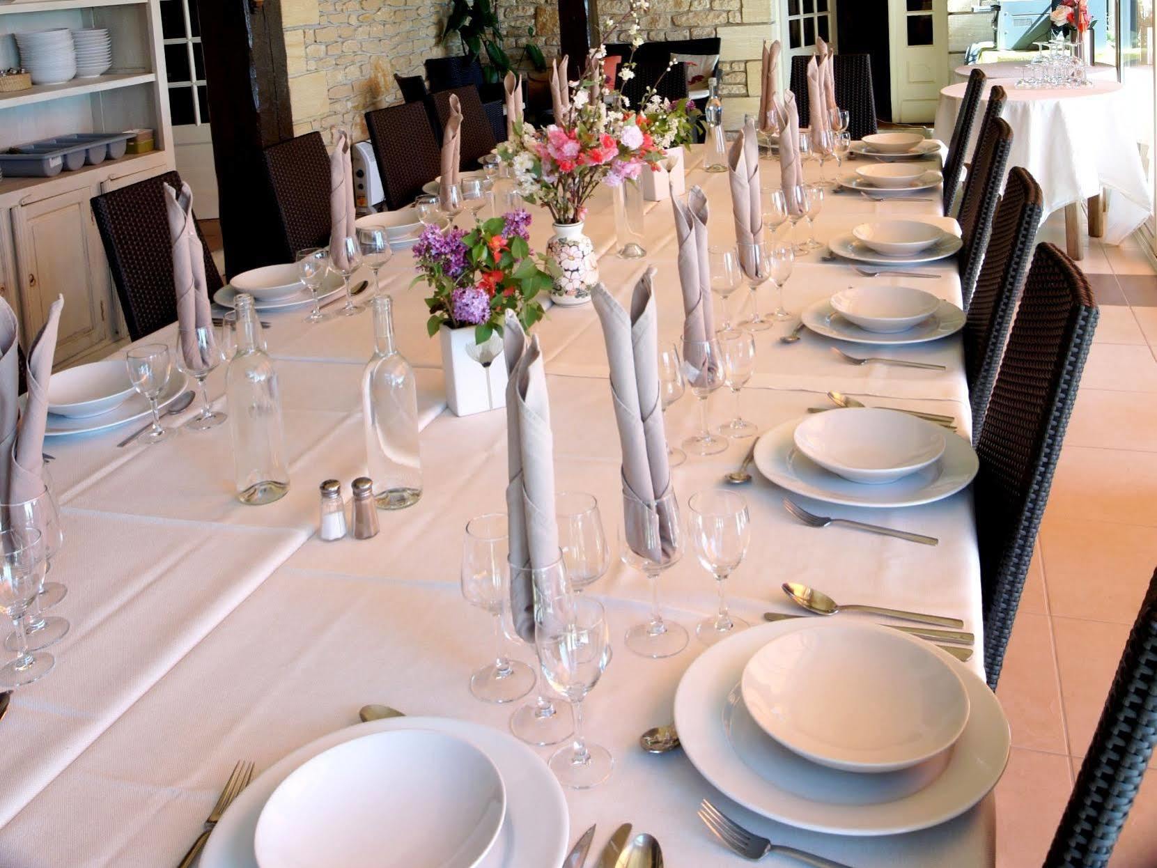 Logis Hotel-restaurant Les Collines 59 Route Des Cretes Hotel Cublac