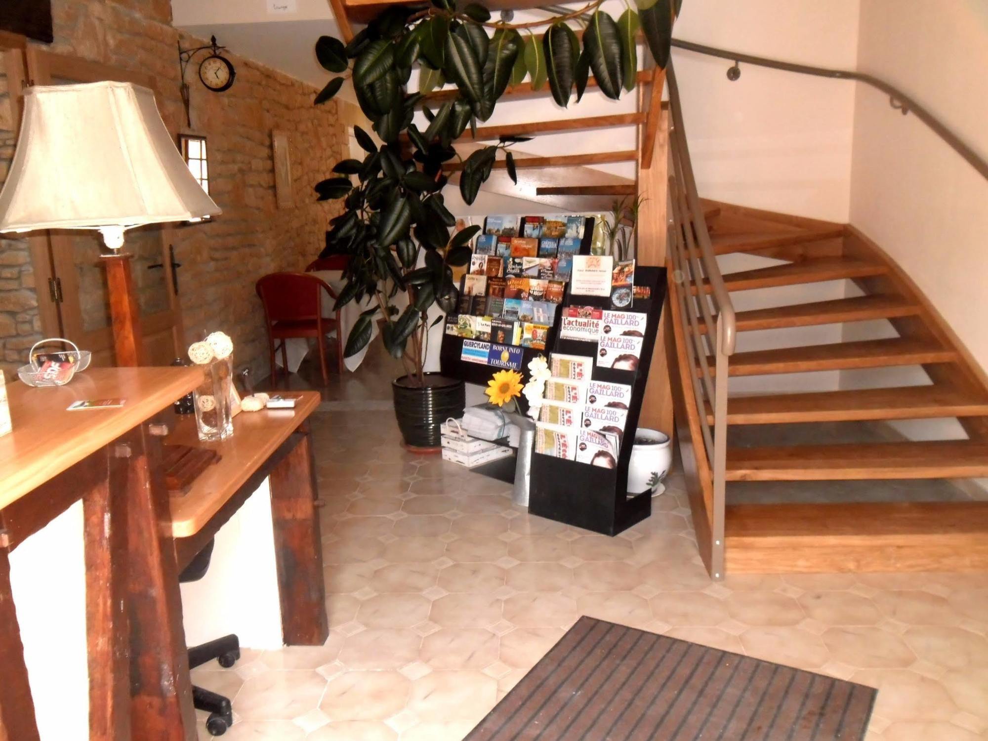 Logis Hotel-restaurant Les Collines 59 Route Des Cretes 3*